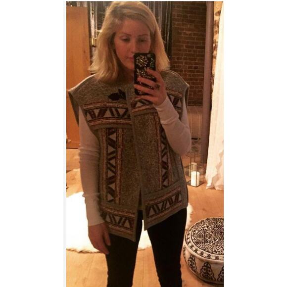 Isabel Marant Virgin Wool Vest
Black, Grey, Red & White - Picture 6 of 8